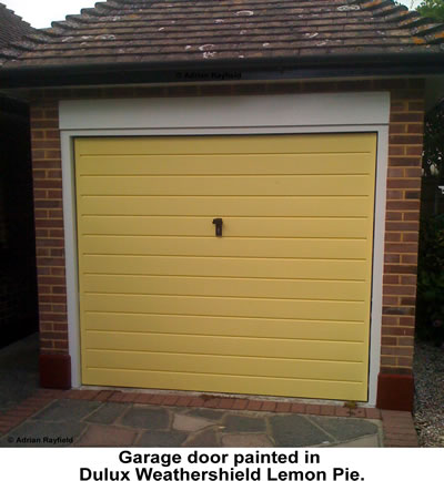 Photo of yellow garage door